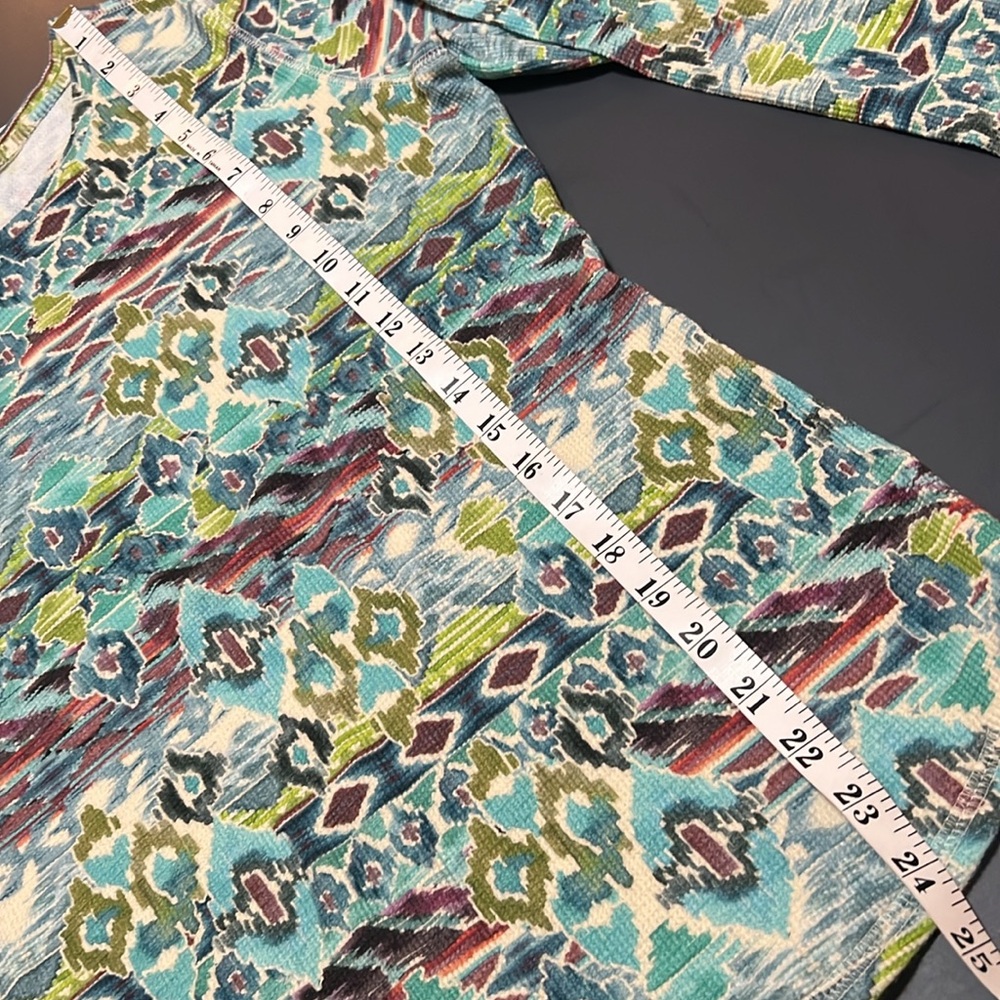 Euc Super Soft Patterned Sundance Long Sleeve Lig… - image 4